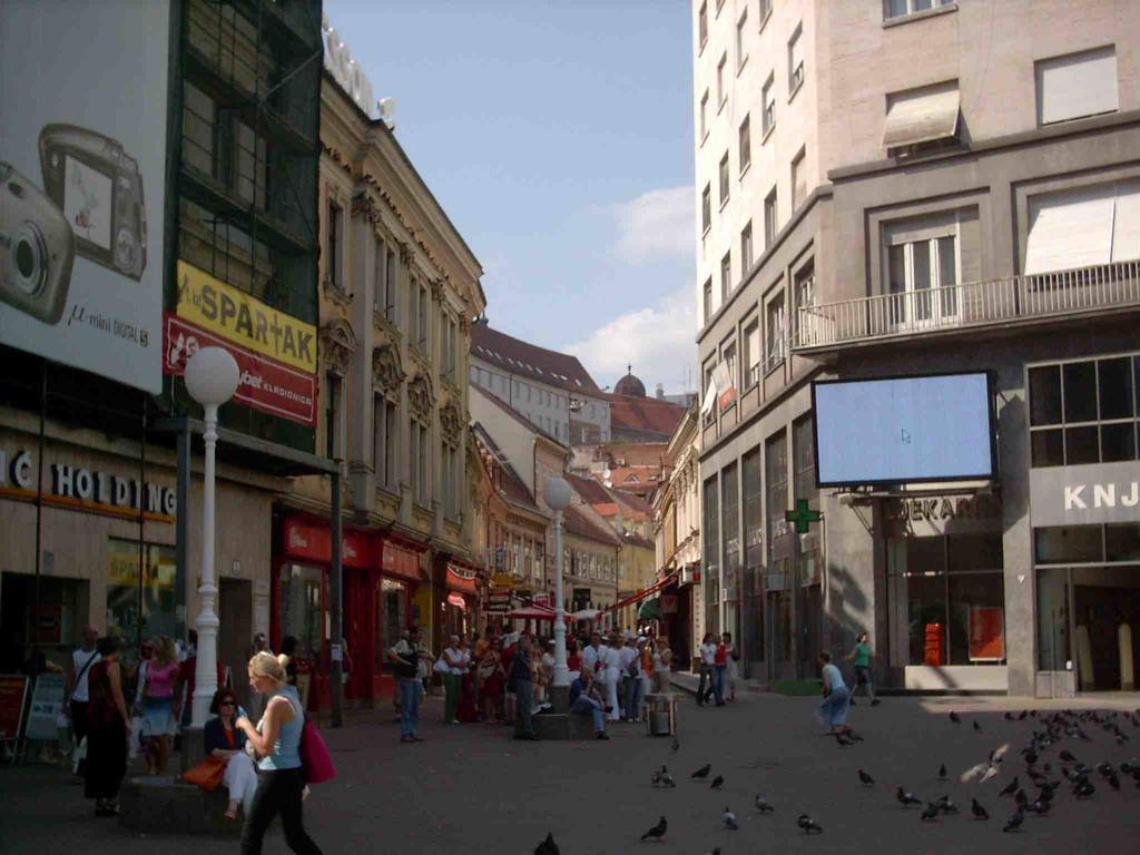 Guesthouse Lessi Zagreb Exterior foto